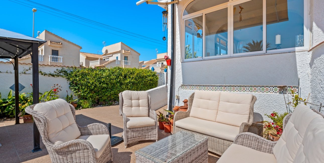 Resale - Villa -
Ciudad Quesada - Ciudad Quesada - Town