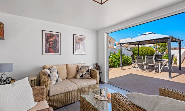 Resale - Villa -
Ciudad Quesada - Ciudad Quesada - Town