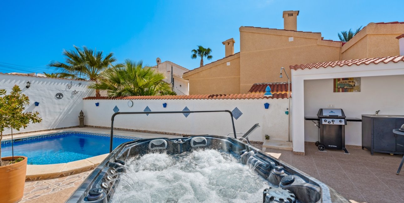 Resale - Villa -
Ciudad Quesada - Ciudad Quesada - Town