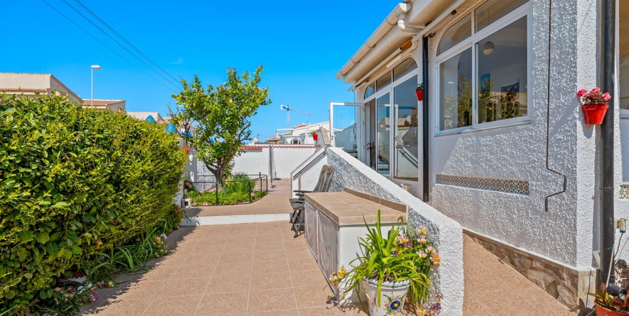 Resale - Villa -
Ciudad Quesada - Ciudad Quesada - Town