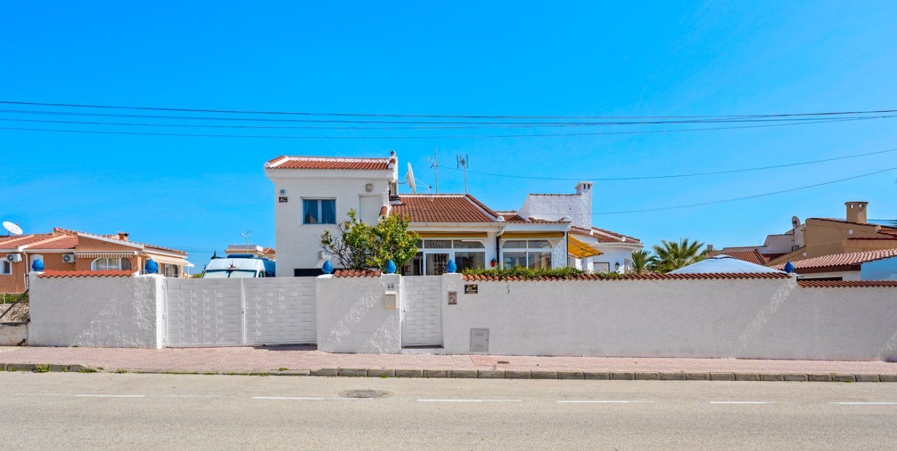 Resale - Villa -
Ciudad Quesada - Ciudad Quesada - Town