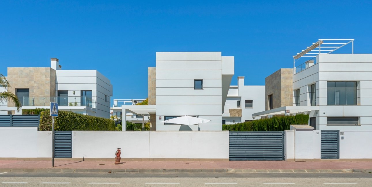 Resale - Villa -
Ciudad Quesada - Ciudad Quesada - Rojales