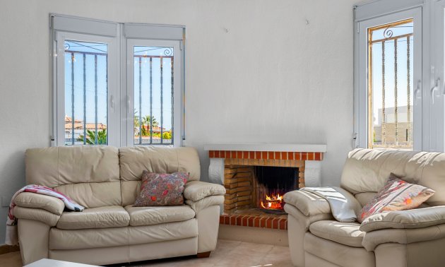 Resale - Villa -
Ciudad Quesada - Ciudad Quesada - Town