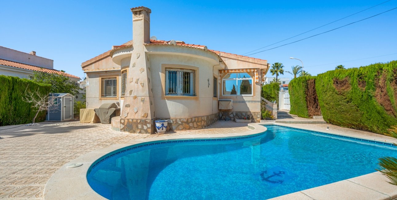 Resale - Villa -
Ciudad Quesada - Ciudad Quesada - Town