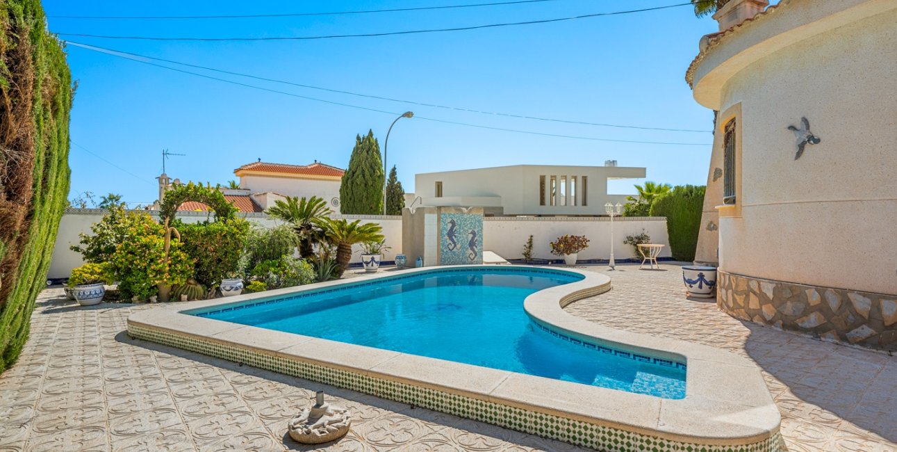 Resale - Villa -
Ciudad Quesada - Ciudad Quesada - Town