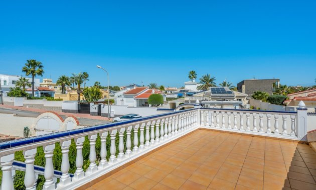 Resale - Villa -
Ciudad Quesada - Ciudad Quesada - Town