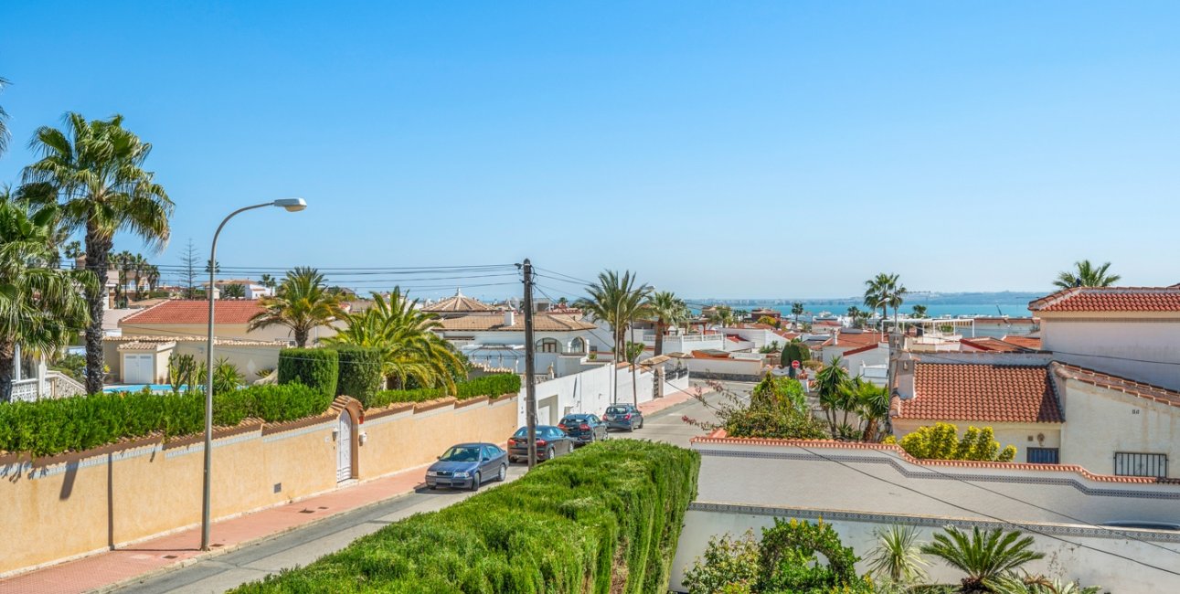 Resale - Villa -
Ciudad Quesada - Ciudad Quesada - Town