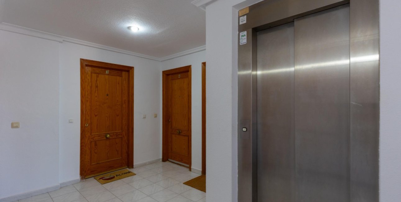 Rynek wtórny - Mieszkanie  -
Torrevieja - La Mata