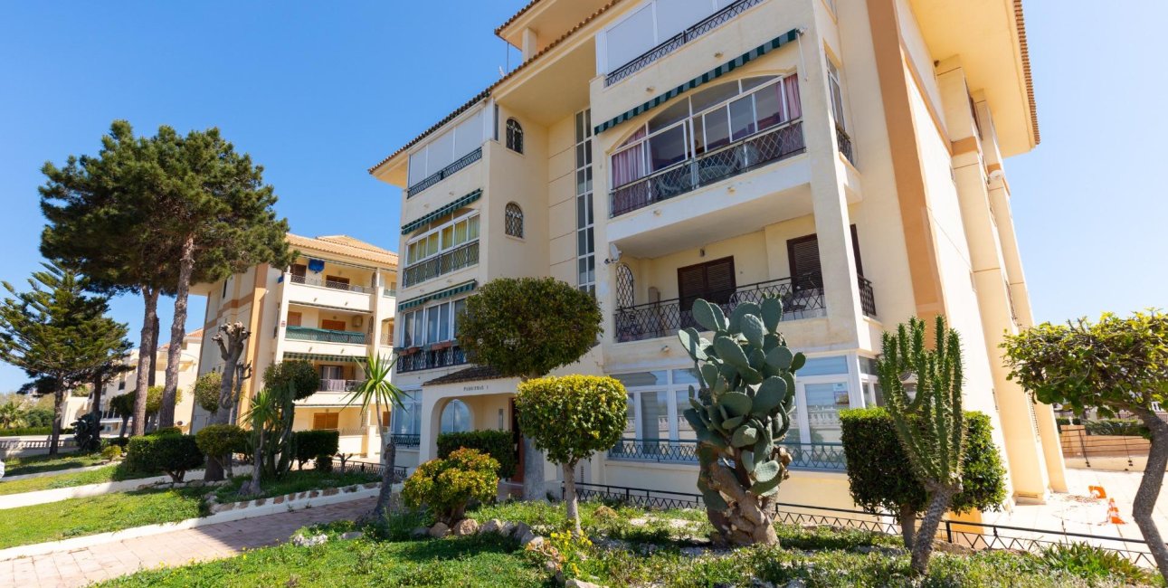 Rynek wtórny - Mieszkanie  -
Torrevieja - La Mata