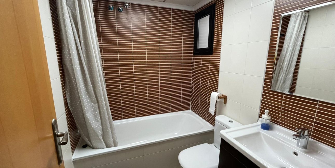 Resale - Apartment / flat -
Torrevieja - La Mata