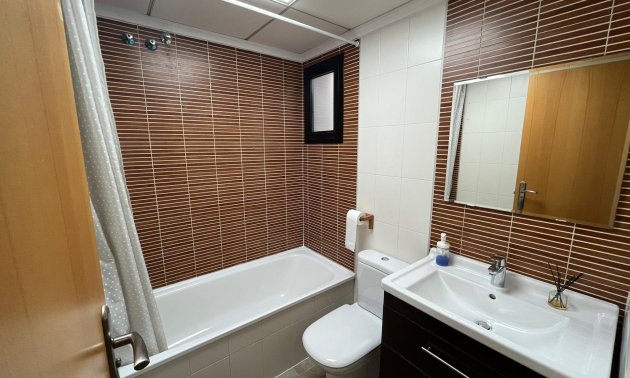 Resale - Apartment / flat -
Torrevieja - La Mata