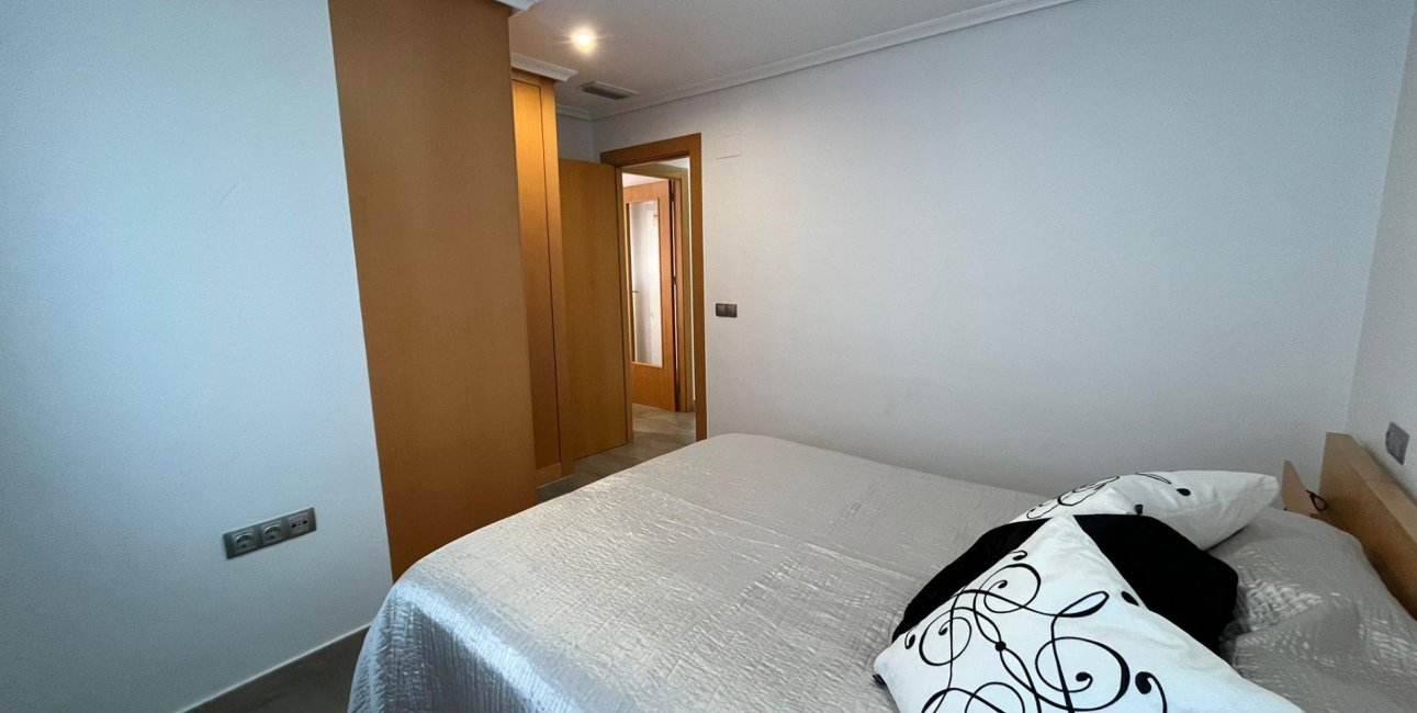 Resale - Apartment / flat -
Torrevieja - La Mata