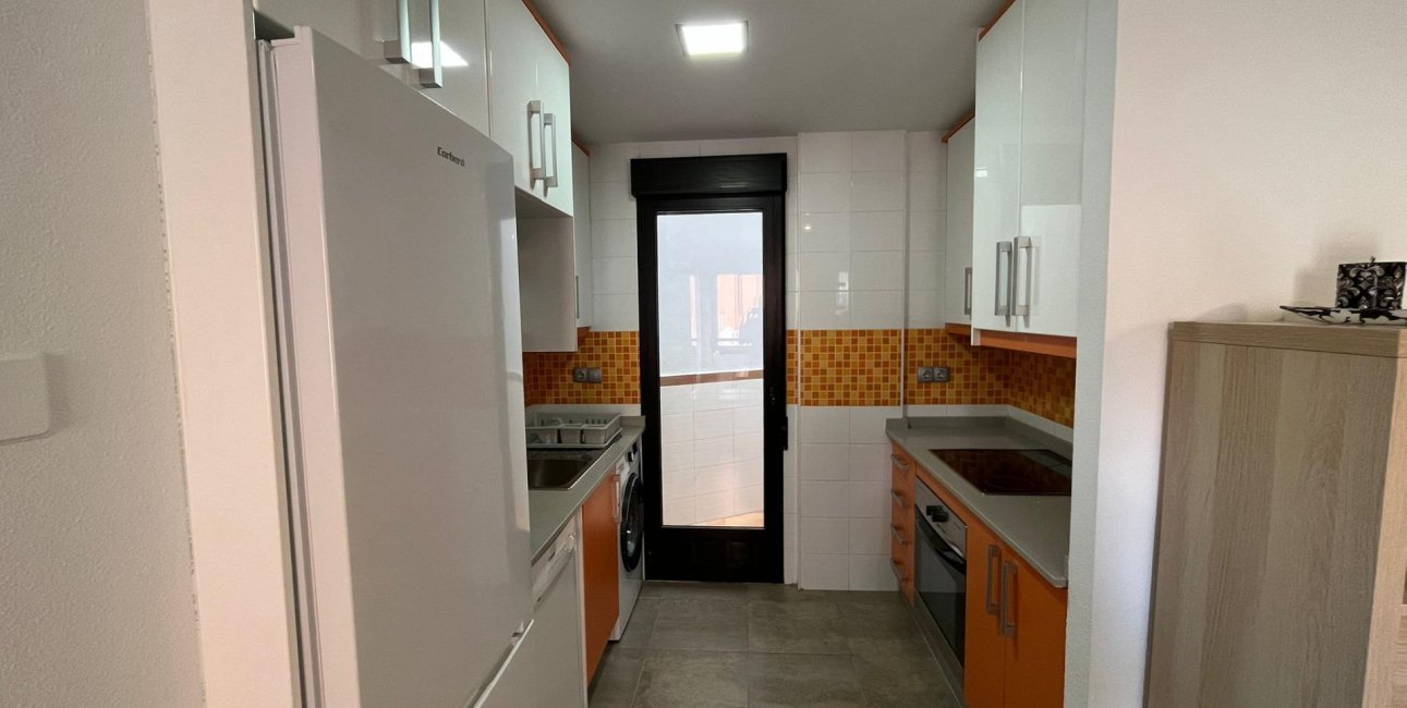 Resale - Apartment / flat -
Torrevieja - La Mata