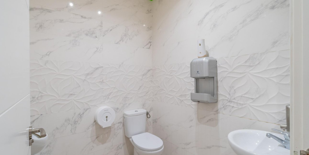 Long Term Rental - Commercial -
San Fulgencio - La Marina