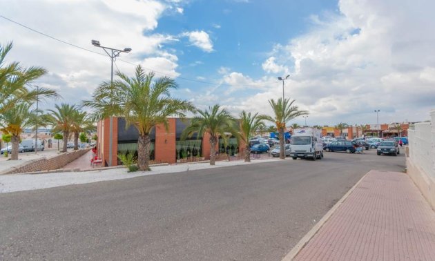 Long Term Rental - Commercial -
San Fulgencio - La Marina