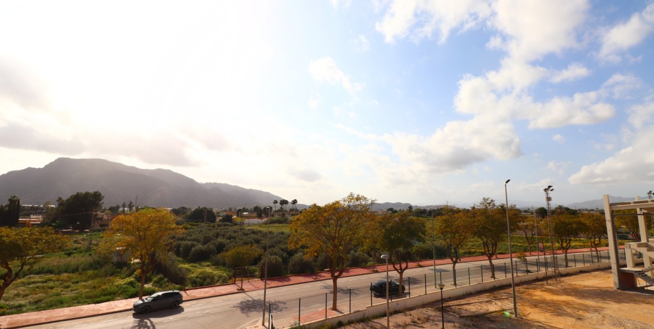 Resale - Townhouse -
Redovan - Redovan - Town