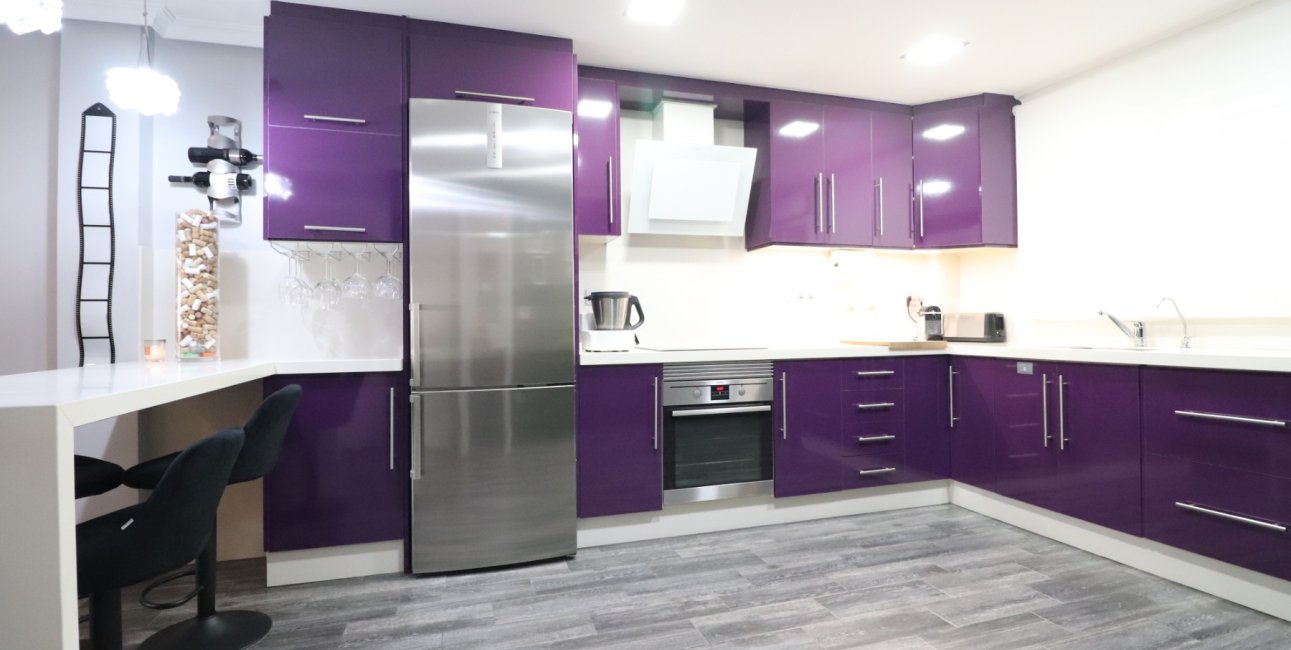 Resale - Townhouse -
Redovan - Redovan - Town