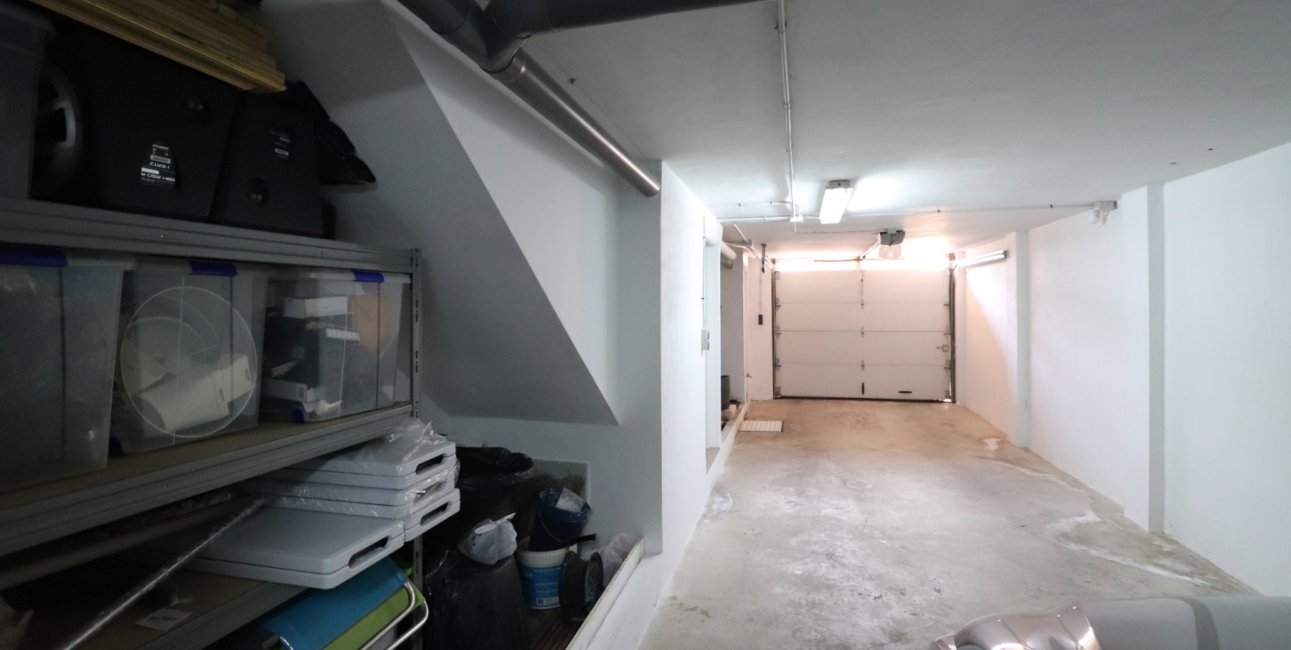 Resale - Townhouse -
Redovan - Redovan - Town