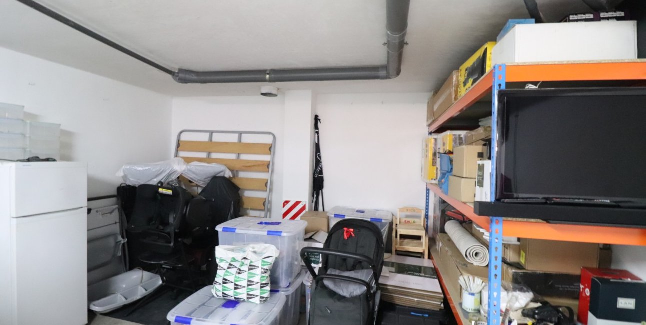 Resale - Townhouse -
Redovan - Redovan - Town