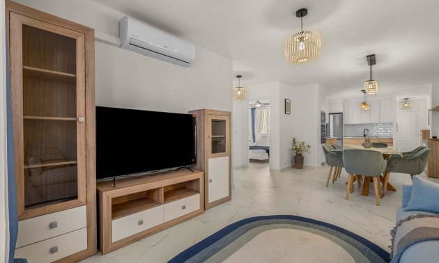 Reventa - Apartamento / piso -
Torrevieja - Playa Del Cura