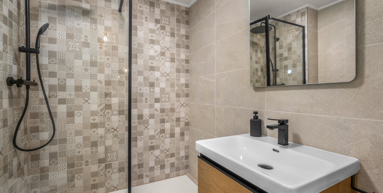 Reventa - Apartamento / piso -
Torrevieja - Playa Del Cura