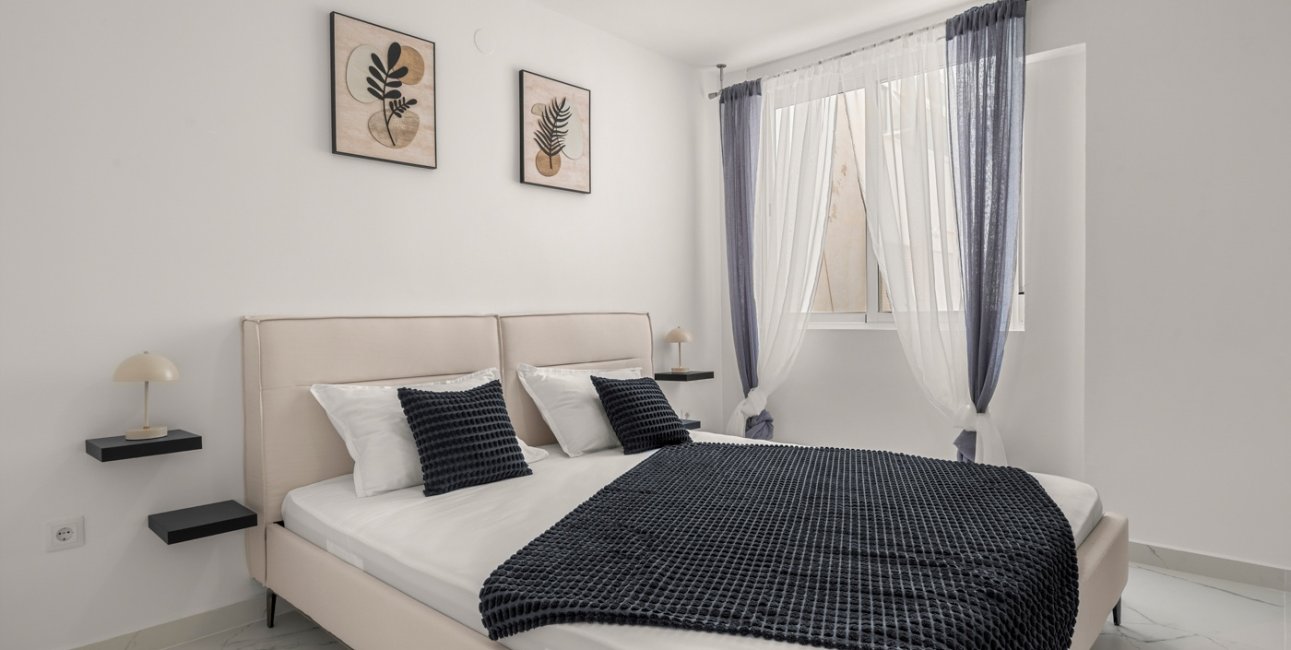 Reventa - Apartamento / piso -
Torrevieja - Playa Del Cura