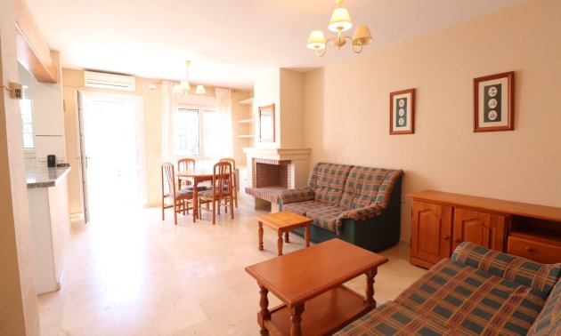 Resale - Bungalow -
Orihuela Costa - Villamartin