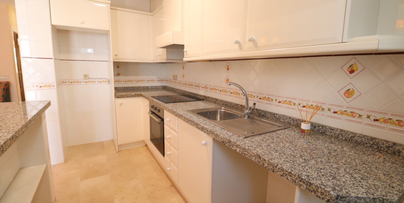 Resale - Bungalow -
Orihuela Costa - Villamartin