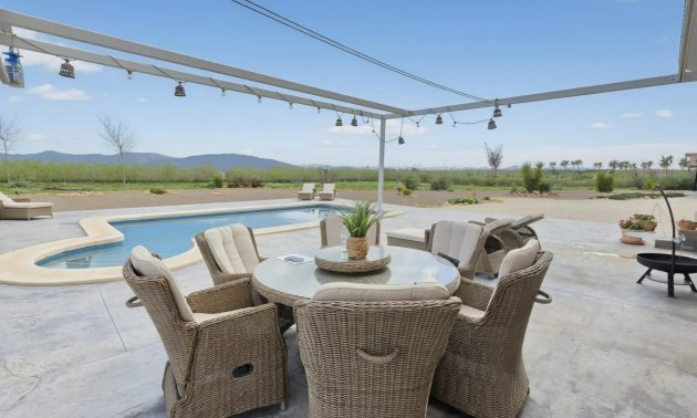 Resale - Country House -
Pinoso - Pinoso - Country