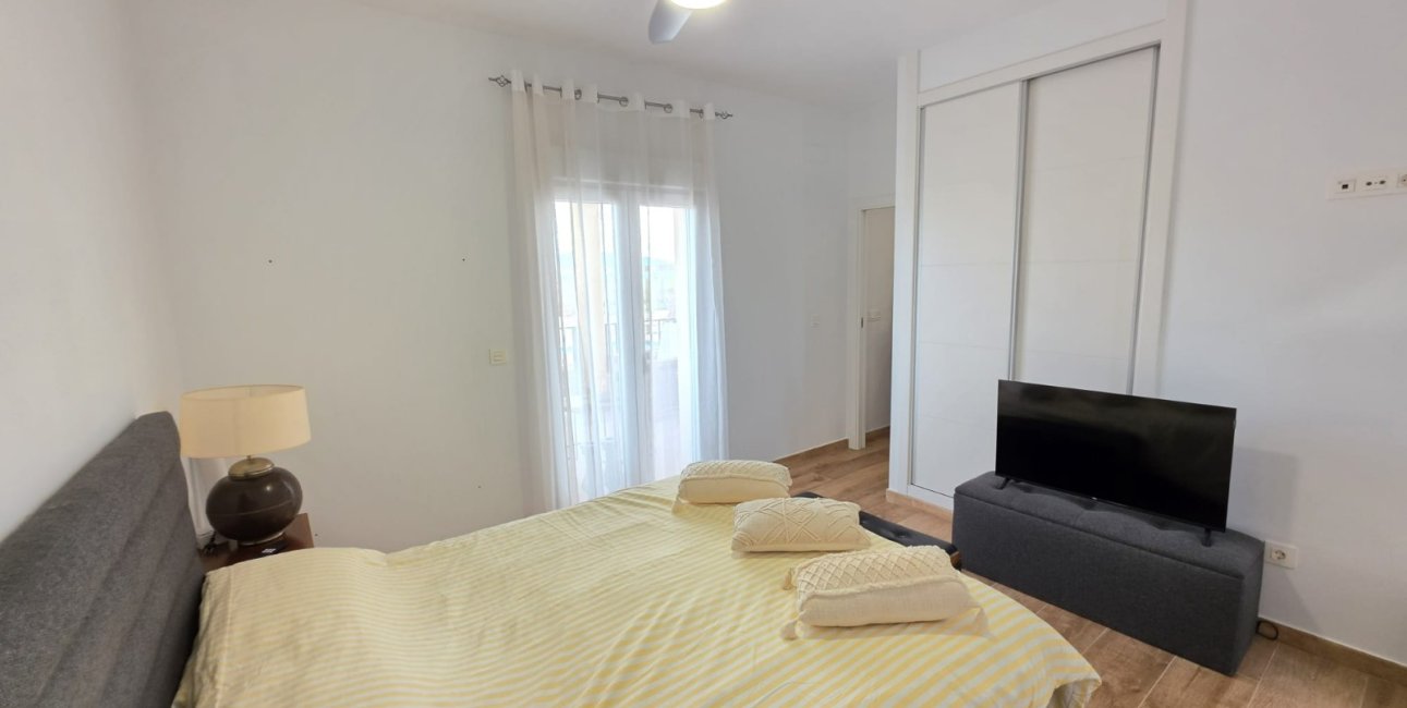 Resale - Country House -
Pinoso - Pinoso - Country