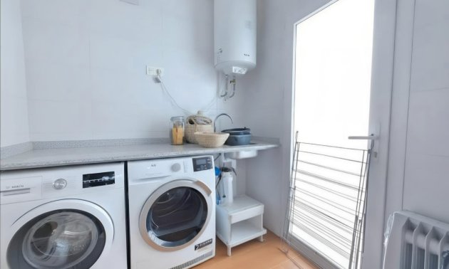 Resale - Country House -
Pinoso - Pinoso - Country