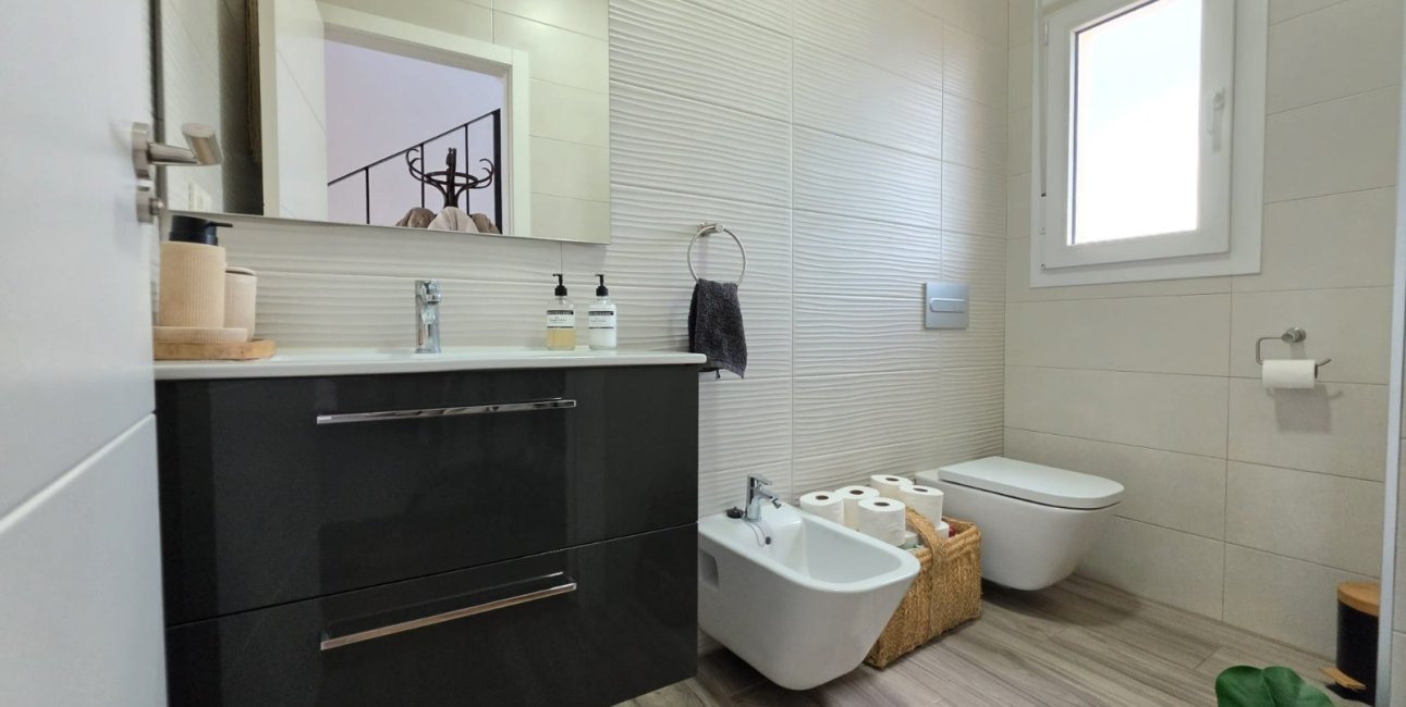 Resale - Country House -
Pinoso - Pinoso - Country