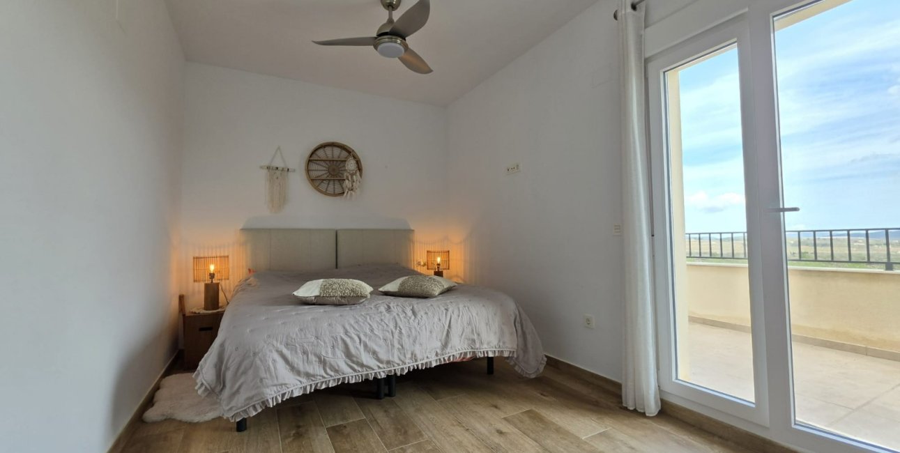 Resale - Country House -
Pinoso - Pinoso - Country