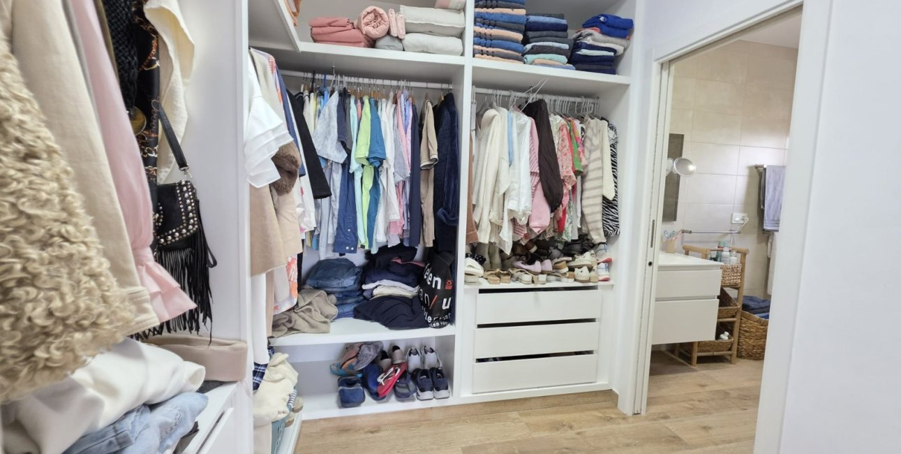 Resale - Country House -
Pinoso - Pinoso - Country