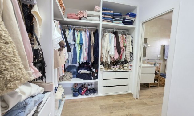 Resale - Country House -
Pinoso - Pinoso - Country