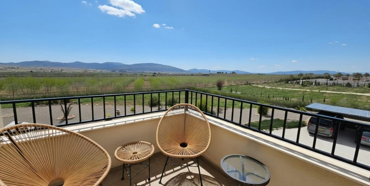 Resale - Country House -
Pinoso - Pinoso - Country