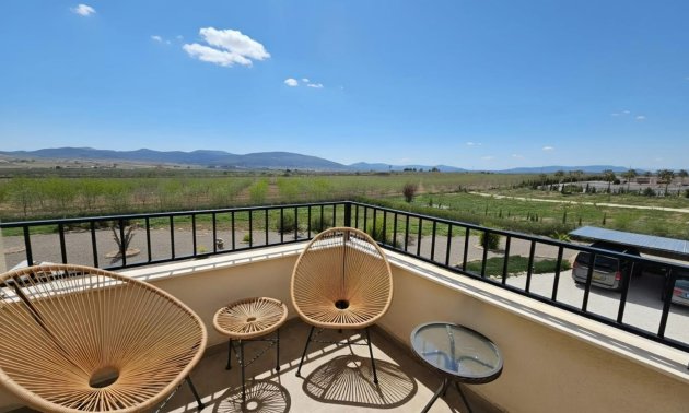 Resale - Country House -
Pinoso - Pinoso - Country