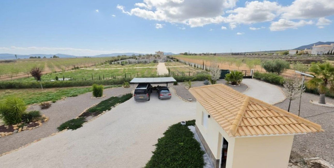 Resale - Country House -
Pinoso - Pinoso - Country