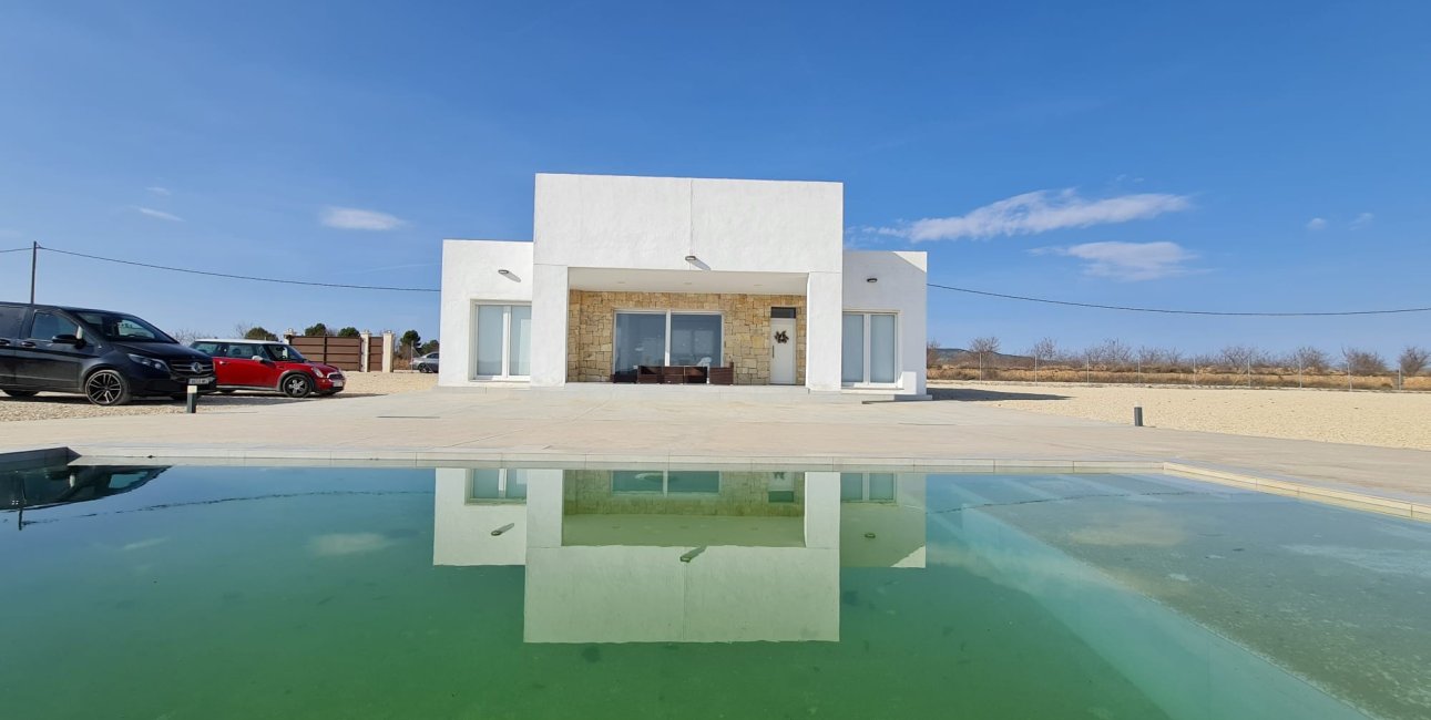 Reventa - Finca -
Pinoso - Pinoso - Country