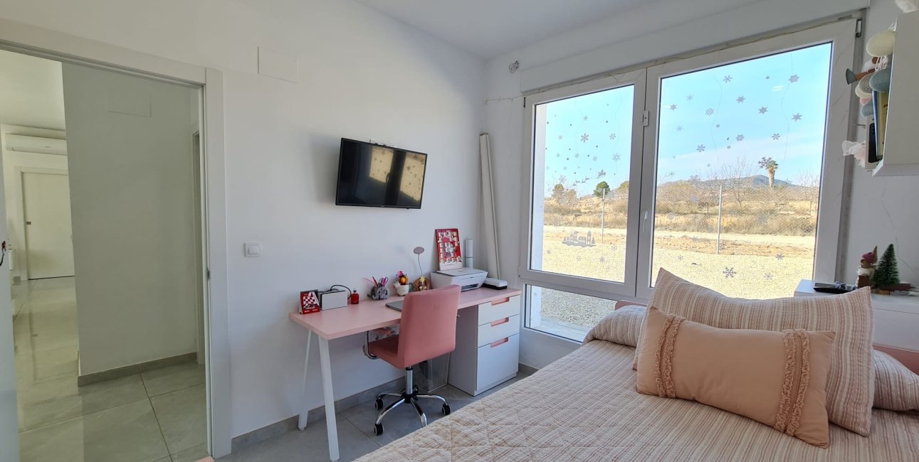 Reventa - Finca -
Pinoso - Pinoso - Country