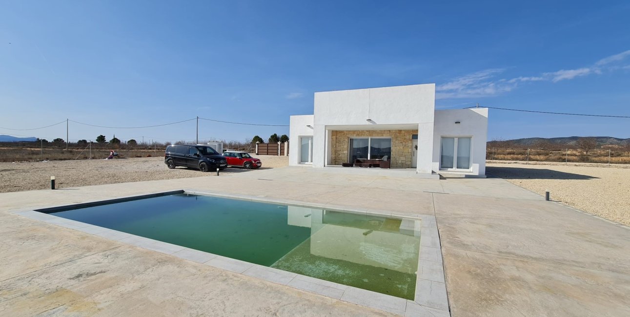 Reventa - Finca -
Pinoso - Pinoso - Country