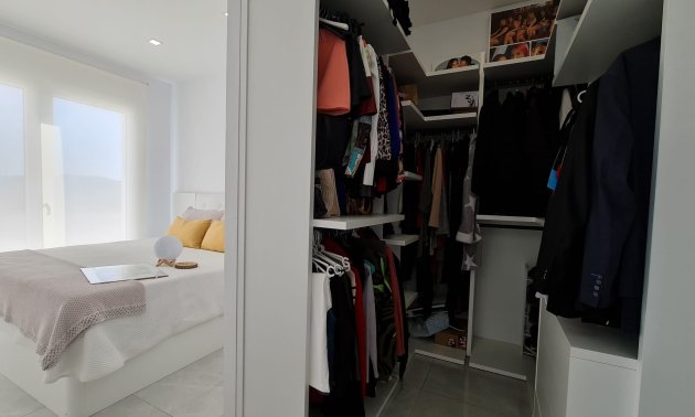 Reventa - Finca -
Pinoso - Pinoso - Country