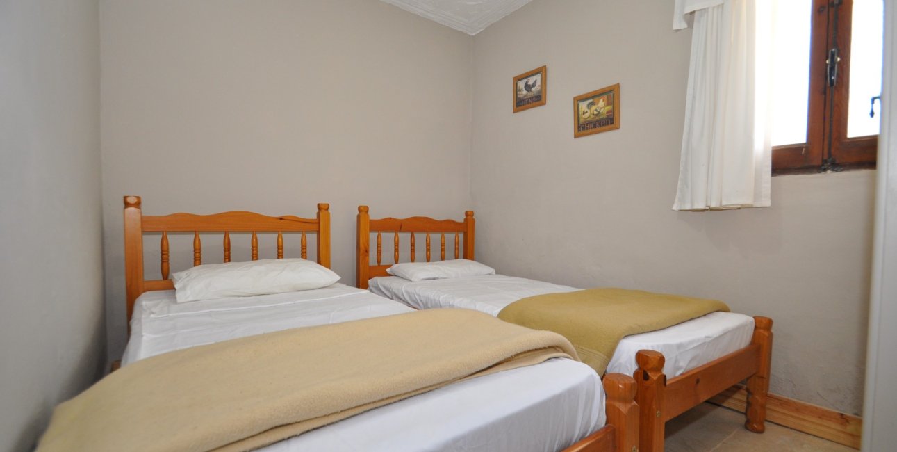 Resale - Country House -
Pinoso - Pinoso - Town