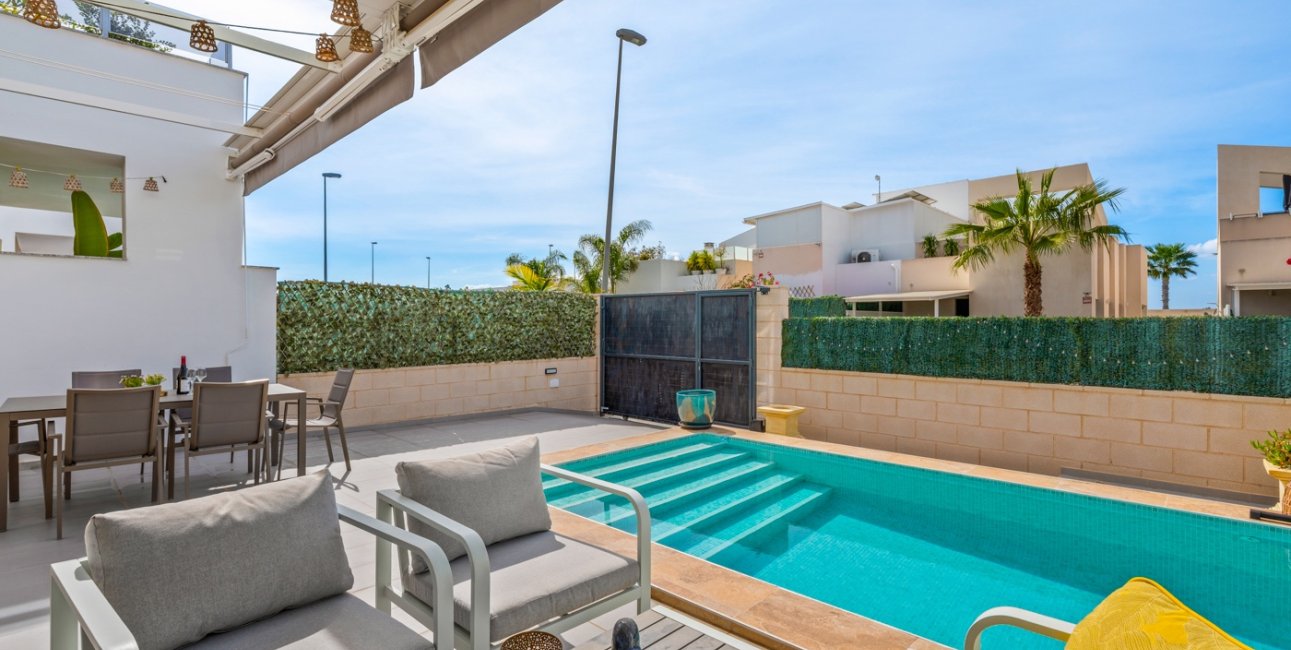 Resale - Villa -
Benijofar - Benijofar - Village