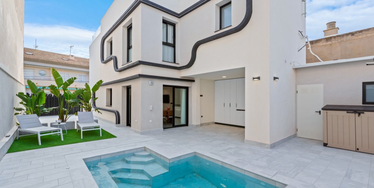 Resale - Townhouse -
Torre de La Horadada - Torre de La Horadada - Town