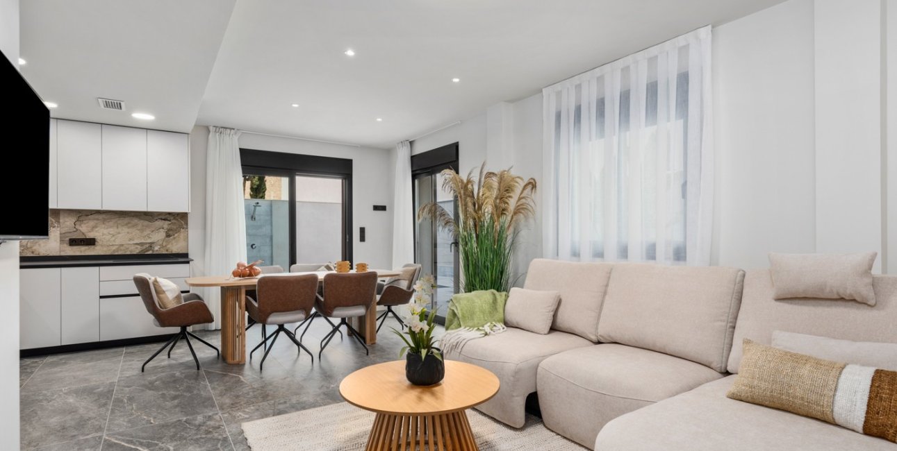 Resale - Townhouse -
Torre de La Horadada - Torre de La Horadada - Town