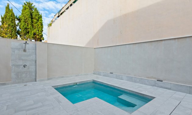 Resale - Townhouse -
Torre de La Horadada - Torre de La Horadada - Town