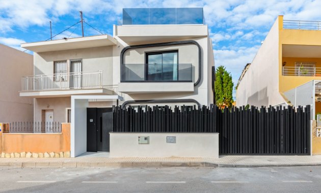 Resale - Townhouse -
Torre de La Horadada - Torre de La Horadada - Town