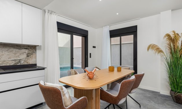 Resale - Townhouse -
Torre de La Horadada - Torre de La Horadada - Town