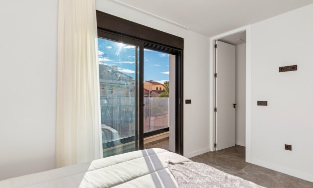 Resale - Townhouse -
Torre de La Horadada - Torre de La Horadada - Town